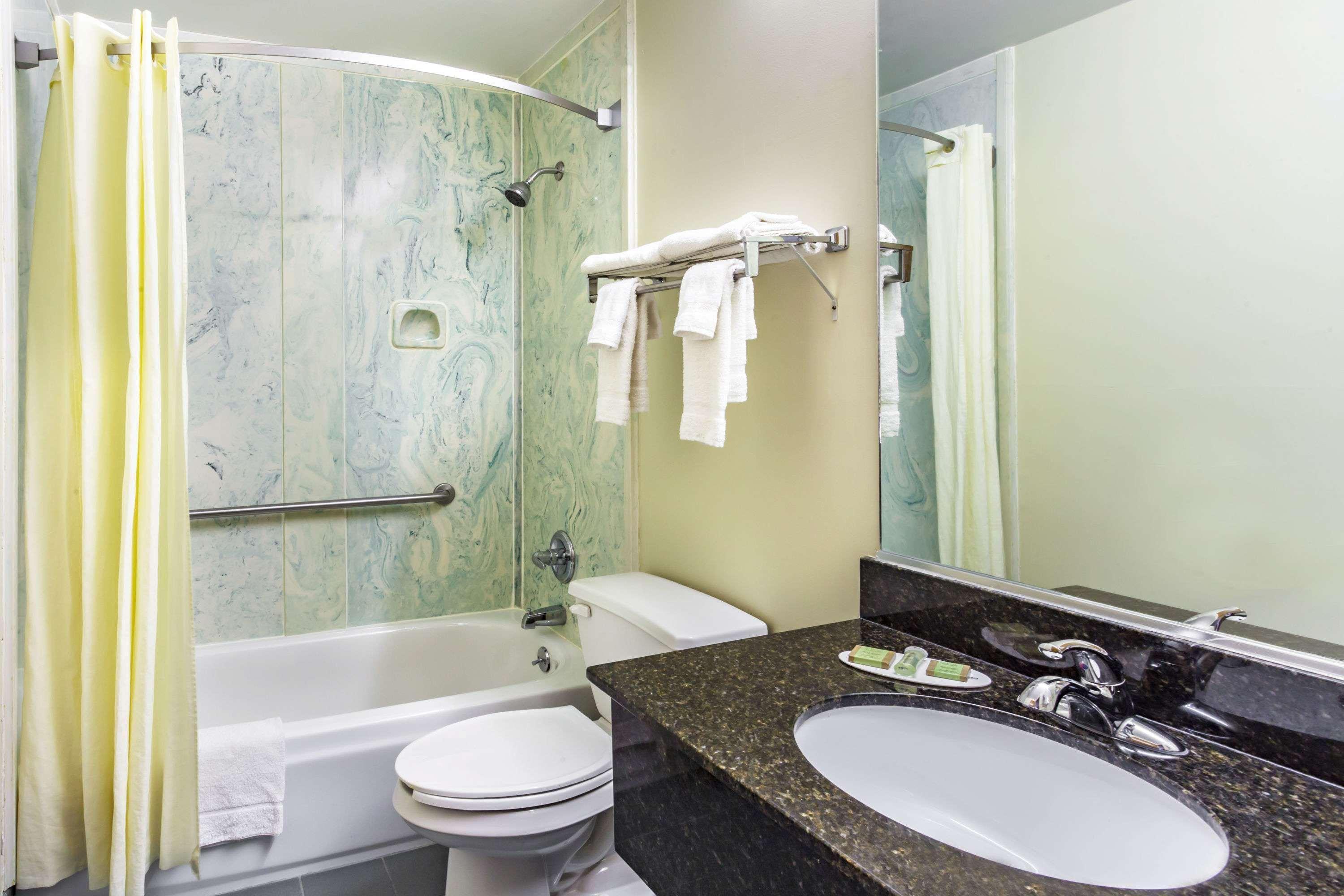 Super 8 By Wyndham Morristown/South Hotel Екстериор снимка