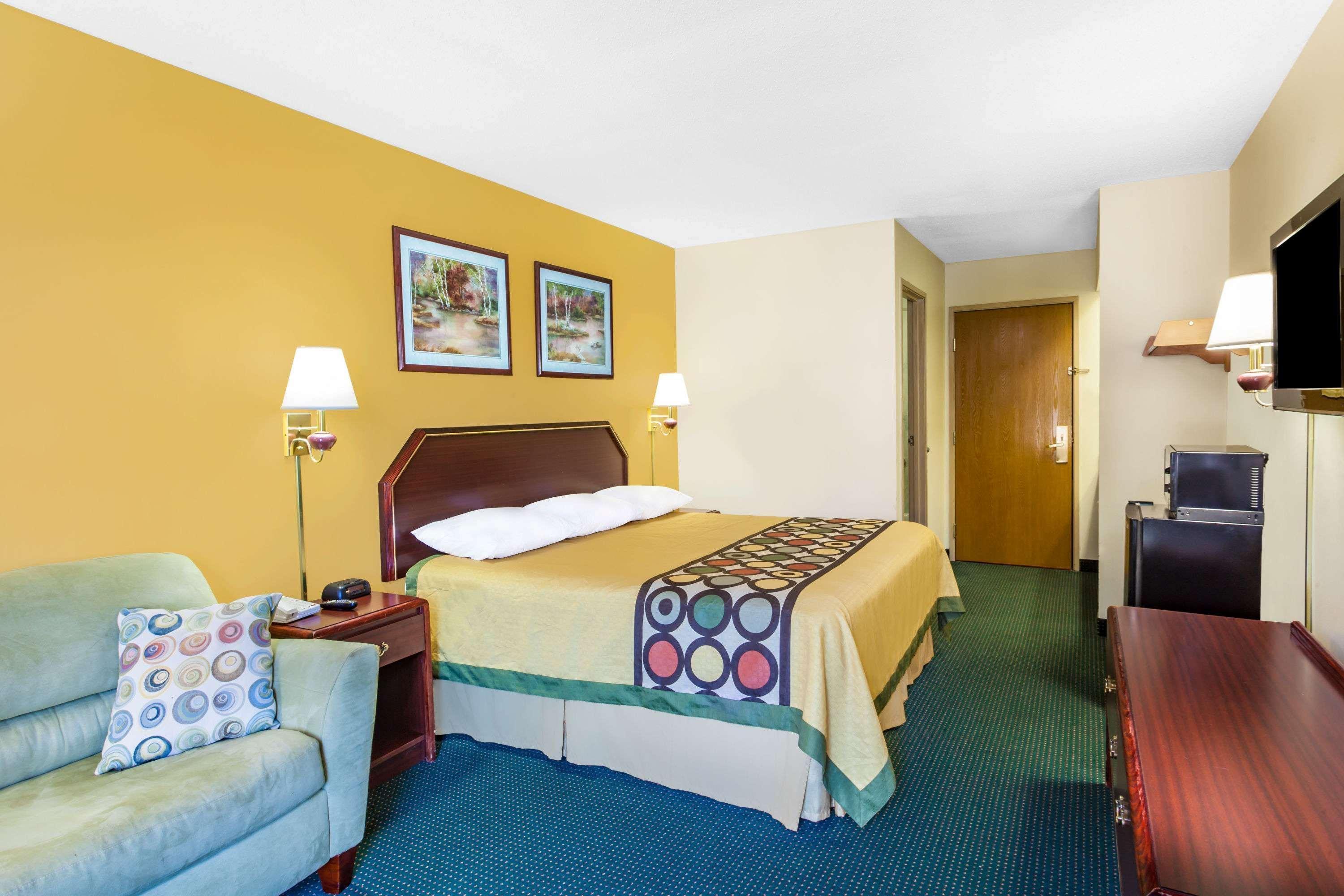 Super 8 By Wyndham Morristown/South Hotel Екстериор снимка